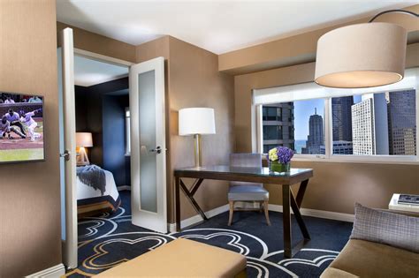 Discount Coupon for Omni Chicago Hotel in Chicago, Illinois - Save Money!