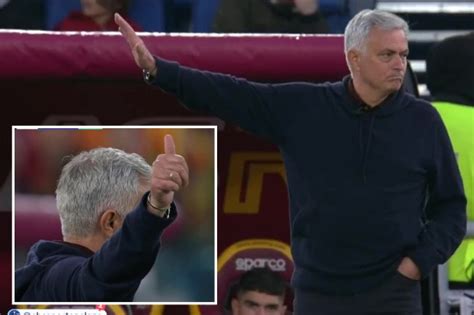 Jose Mourinho shows class as he pleads with own Roma fans to stop ...