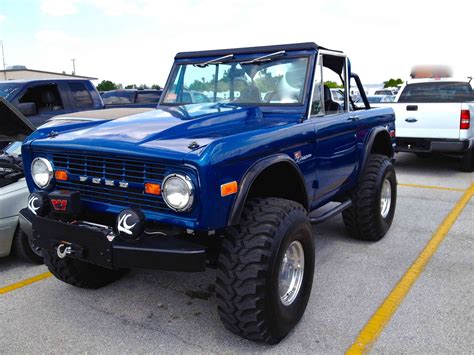 Ford Bronco 4x4 - amazing photo gallery, some information and specifications, as well as users ...