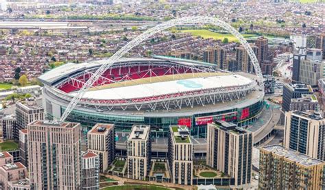 Wembley Stadium guide - tours, hotels, train stations, restaurants