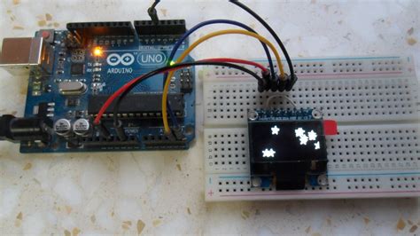 Interfacing Arduino with SSD1306 OLED display - Simple Projects