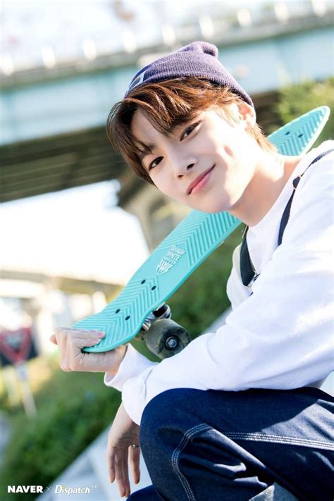 Stray Kids - I.N photoshoot by Naver x Dispatch | Laki-laki tampan ...