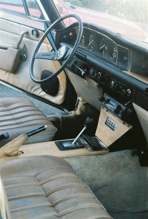 Rover P6 Interior | Rover p6, Car rover, Classic cars