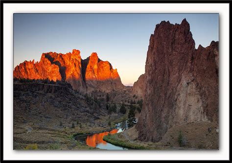 Smith Rock sunrise - FM Forums