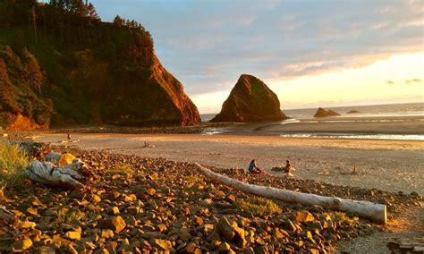 Oceanfront Lodging at Ocean Point Inn on the North Oregon Coast ...