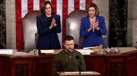 ‘It’s too much’: Zelensky reacts to applause from US Congress | CNN Politics