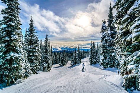 These 8 Kelowna Ski Resorts Will Make You Love Winter (2024)