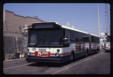 File:San Diego Metropolitan Transit System 1001-b.jpg - CPTDB Wiki