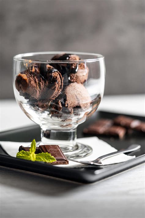 Chocolate Ice-cream Sundae Free Stock Photo | picjumbo