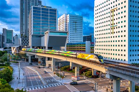 High-speed rail link in Florida fuels excitement for Brightline West ...