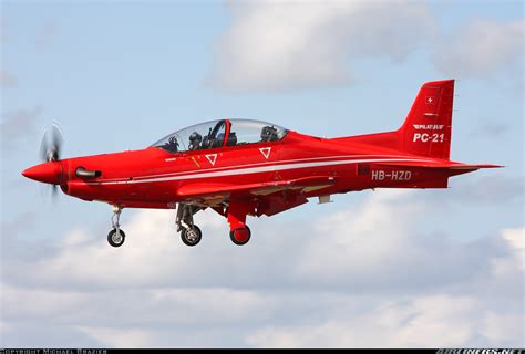 Pilatus PC-21 - Pilatus | Aviation Photo #1558079 | Airliners.net