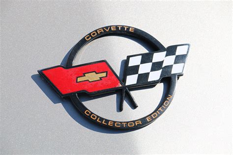 Update Your C1 to C6 Corvette Emblems with Volunteer Vette - Corvette: Sales, News & Lifestyle