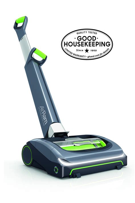 7 Best Vacuum Cleaner Reviews 2018 - Top Rated Vacuum Models