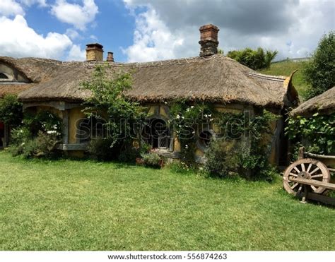 Countryside Beautiful House New Zealand Farm Stock Photo (Edit Now ...