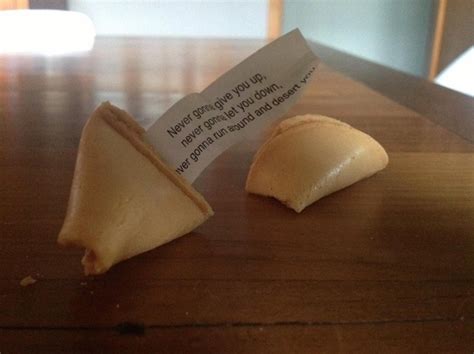 20 Funny Fortune Cookie Sayings To Crack You Up - Page 3 of 5