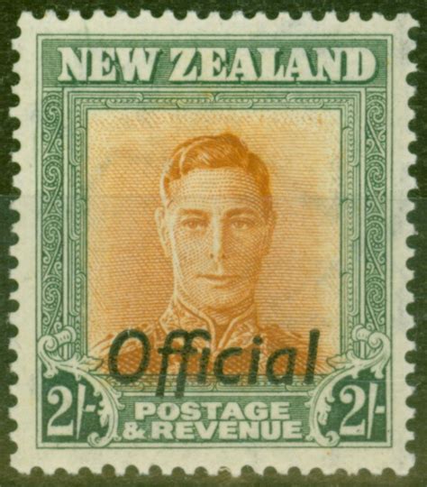 New Zealand 1947 2s Brown-Orange & Green SG0158 Wmk Sideways V.F MNH | Empire Philatelists