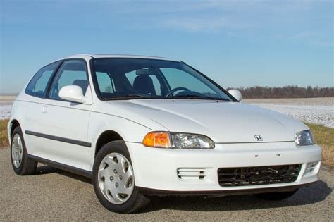 28k-Mile 1995 Honda Civic Si 5-Speed for sale on BaT Auctions - sold for $10,600 on January 30 ...