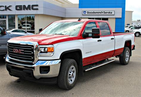 Chevrolet Silverado Two Tone Paint Job