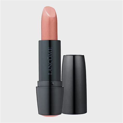 The Best Lipstick for Your Skin Tone | Reader's Digest