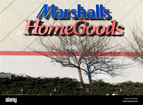 Marshalls home goods hi-res stock photography and images - Alamy