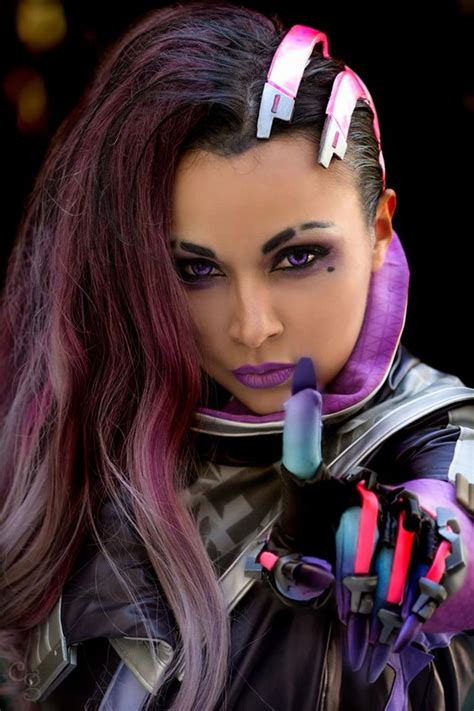 Blizzard Had Official Sombra Cosplay Made For Her Reveal | Sombra ...