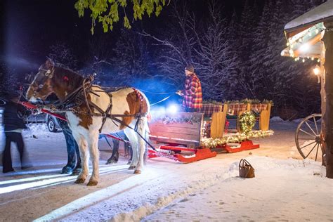 Lantern-lit Adirondack Sleigh Ride Experience | Lake Clear Lodge & Retreat