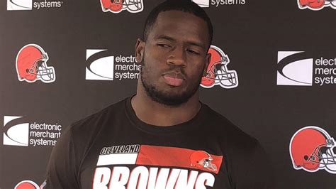 This pic of Nick Chubb has me rolling! 🤣 : r/Browns