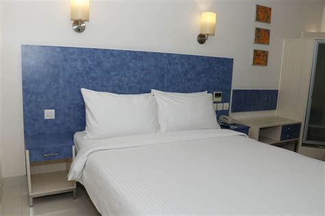 Hometel Chandigarh in Chandigarh: Find Hotel Reviews, Rooms, and Prices on Hotels.com