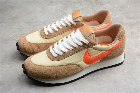 Nike Daybreak Orange Running Shoes running shoes