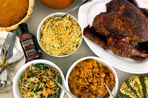 Order an Easy & Delicious Heat at Home Feast for Thanksgiving!