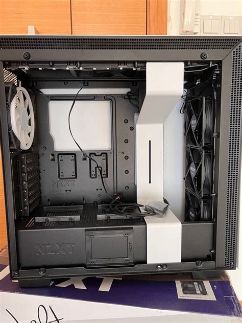 NZXT H700i White, Computers & Tech, Desktops on Carousell