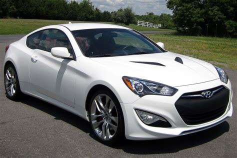 File:2013 Hyundai Genesis Coupe 3.8 R-Spec -- 06-15-2012 1.JPG