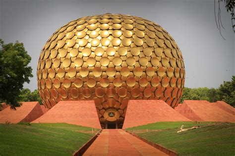 The Matrimandir Auroville, building solely devoted to meditation ...