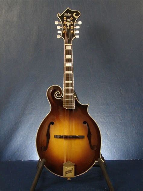 Gibson F5 Sam Bush Model | Mandolin, Mandolin lessons, Bluegrass music