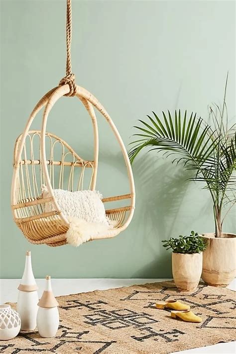 White Elegent Outdoor Hanging Rattan Chair - Buy Hanging Rattan Chair ...