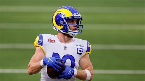 Why did Cooper Kupp receive a contract extension? Rams commit to star receiver with 3-year deal ...