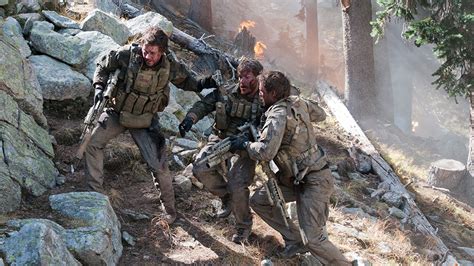 'Lone Survivor' Review: Mark Wahlberg Stars in Peter Berg's Grueling ...