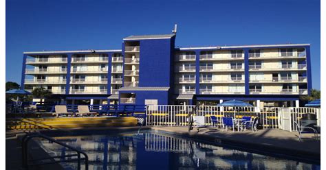 Ocean Breeze By The Sea $68 ($̶2̶1̶6̶). Panama City Beach Hotel Deals ...