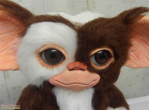 Gremlins 2: The New Batch Gizmo Mogwai replica movie prop