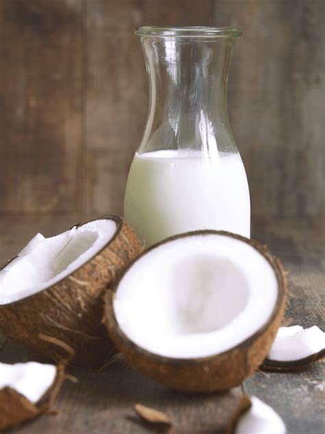 Easy Homemade Coconut Milk (and Flour) Recipe - Elaine Brisebois | Nutritionist