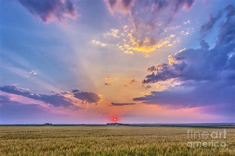 Prairie Sunset With Crepuscular Rays Photograph by Alan Dyer - Pixels