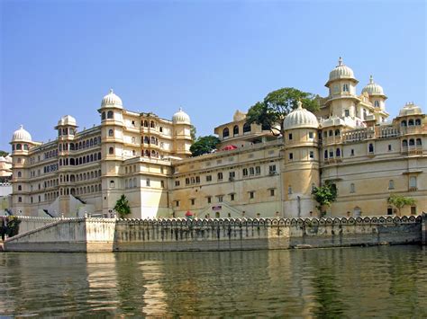 Udaipur-Rajasthan-Wallpapers - Tourist places in India wallpapers and Images HD pictures