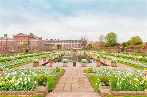 Diana memorial garden at Kensington Palace - Get West London