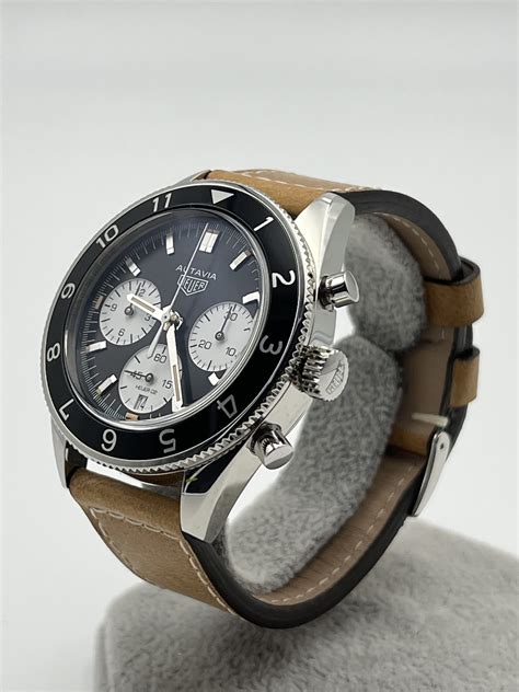 [SOLD] Heuer Heritage Automatic Chronograph – 2019 – B&P – Harbour Time