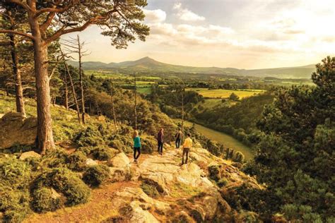 Family Friendly Looped Walks in Ireland: 8 of the Best | Outsider.ie