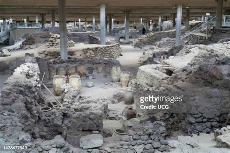 61 Minoan Eruption Stock Photos, High-Res Pictures, and Images - Getty Images