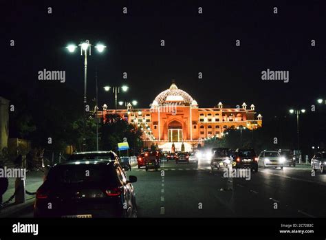 Vidhan sabha hi-res stock photography and images - Alamy