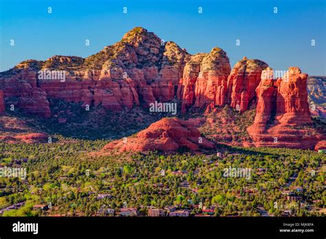 Sedona Airport Road Overlook Stock Photo - Alamy