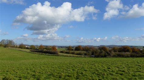 Archaeologists find large Neolithic structure at Durrington Walls