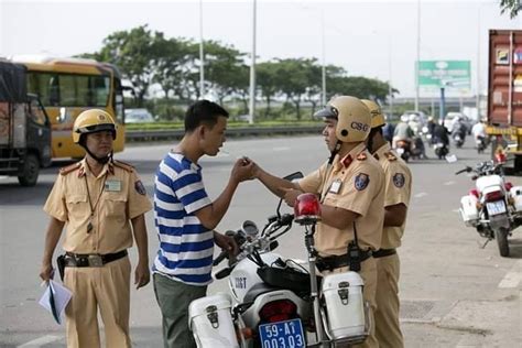 Vietnamese Police To Carry Out Roadside Vehicle Checks From 15th May To ...